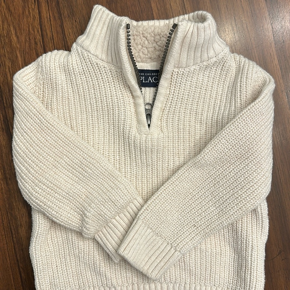 Knitted 3/4 zip pullover with Sherpa